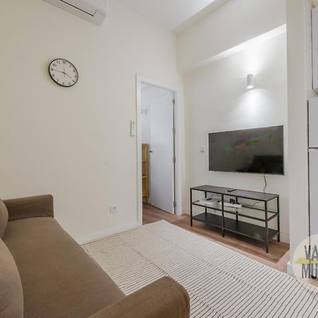 Elegante Apt Para 3 En Chueca A 1 Min De Gran Via مدريد المظهر الخارجي الصورة